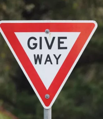 Give way sign 